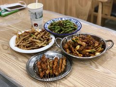 -江城燕子大排档(江汉路步行街店)