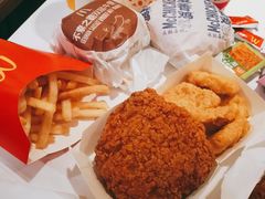 -麦当劳(广州新港东路第二分店)