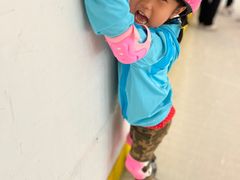 -冰纷万象滑冰场(沈阳万象城店)