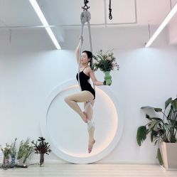 -小黑裙瑜伽·普拉提
