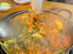 -喇喇排骨火锅·传统韩式脊骨汤(望京西园总店)