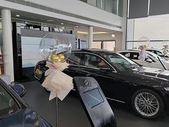 -南宁恒信之星奔驰4S店(西乡塘店)