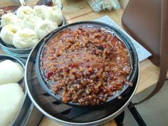 -王菊美食街·王菊面馆(总店)