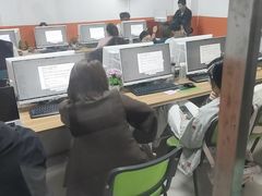 -半岛星际酒店(义乌国际商贸城店)