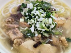 -文山荷鲜居(翠湖店)