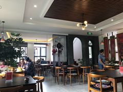 大堂-海韵人家.海景花园经典云南菜(双廊店)