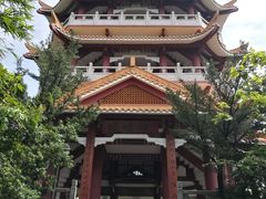 -麓湖高尔夫球俱乐部