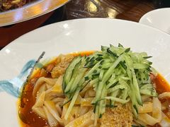 -乡村馕坑肉·烧烤·新疆菜·本地人更爱吃(阿勒泰首店)