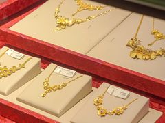 -汇腾天虹(吕厝店)