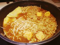 -运气牛自助酱大骨火锅(南京东路店)