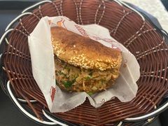 -万红路羊汤烧饼店(将台路店)