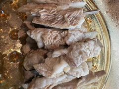 -皇冠明珠鱼翅楼(水上公园店)