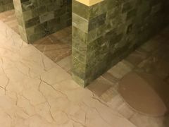 -菲拉拉漫温泉(东环路店)