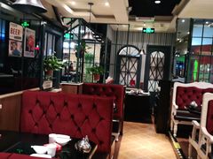 大堂-高第街56号餐厅(银座商城玉函店)