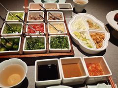 -左庭右院鲜牛肉火锅黑金店(陆家嘴中心店)