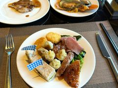 -大中华希尔顿酒店 念 全日制自助餐厅·亲子·聚餐