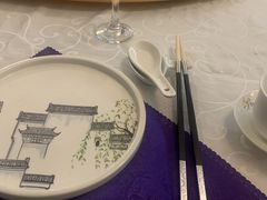 -皇冠明珠鱼翅楼(水上公园店)