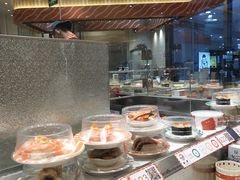 自助取餐区-新一番三文鱼寿司(大东海店)