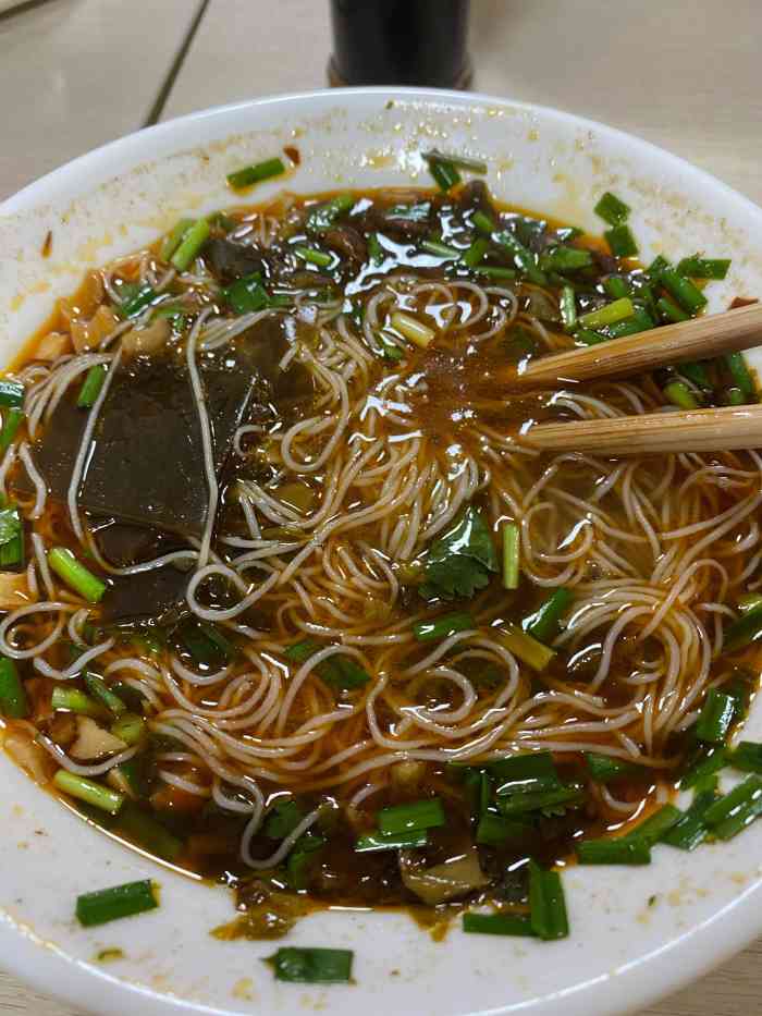 安县子汐鲜米粉-"每周最期待的 就是周末放假能来这里嗦上一.