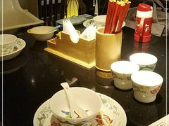 -老头儿油爆虾·知味杭州(爱琴海购物中心)