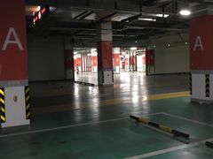 -万达广场·停车场