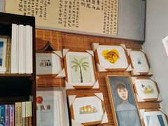 -荒岛书店(黄县路店)