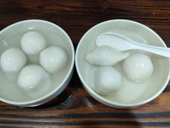 鲜肉汤团-七宝老街汤团店(七宝一店)