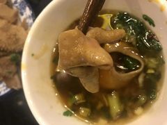 -九尺赵老四鲜鹅肠火锅
