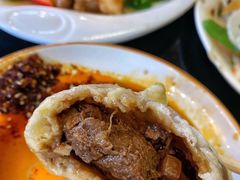 排骨馅包子-张包铺(关东古巷店)
