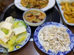 焯白菜-牛街老爆肚满(牡丹园店)