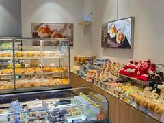 -皇冠幸福里动物奶油生日蛋糕(常青中路店)