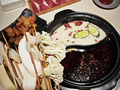 -钢管厂五区小郡肝串串香火锅(梅川路店)