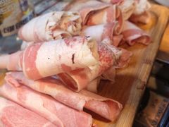 -江南猪肉商会无限续吃(弘大店)