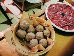-洪氏嗨捞·广东猪肚鸡·椰子鸡火锅(西咸万象城店)