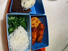 -蜜桃花开·中西融合菜E&W(南长街店)