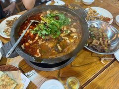 -都江堰石锅鱼
