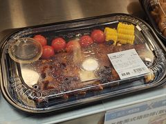 -盒马X会员店(王府井奥莱UP TOWN店)