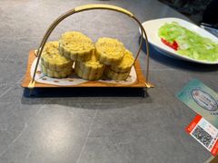 -吴越荣记苏州菜·松鼠桂鱼100%活鱼现做(斜塘老街店)