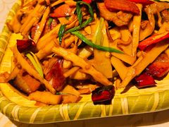 -蝴蝶汇音乐酒馆(罗湖店)