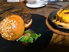 -HIGH FIVE哈福手工汉堡(桂林路店)