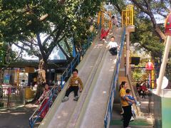 -顺德大良半月城游乐场