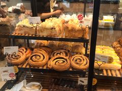 -皇冠幸福里动物奶油生日蛋糕(万达店)