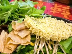 -罗平振兴老店砂锅饭(文笔路店)