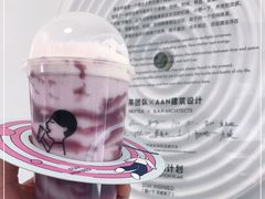 -喜茶(迪士尼小镇·平行宇宙店)
