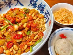 -李犟大爆鳝面·手工蟹黄包(湖滨西湖店)