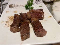 -雍和会海鲜姿造自助(湖东路店)