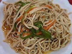 -金杨拉面王小吃面馆·牛三宝面·红烧牛肉粉