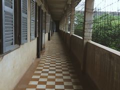 -吐斯廉屠杀博物馆