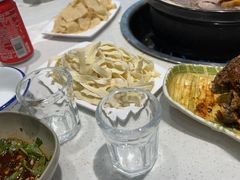 -九寨特色牦牛肉汤锅 羊肉汤锅