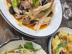 -百年吾吾子手抓肉羊羔肉(山西巷店)